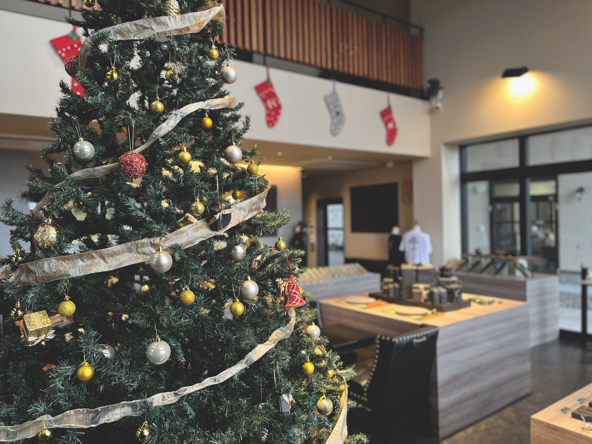 店内クリスマスツリー